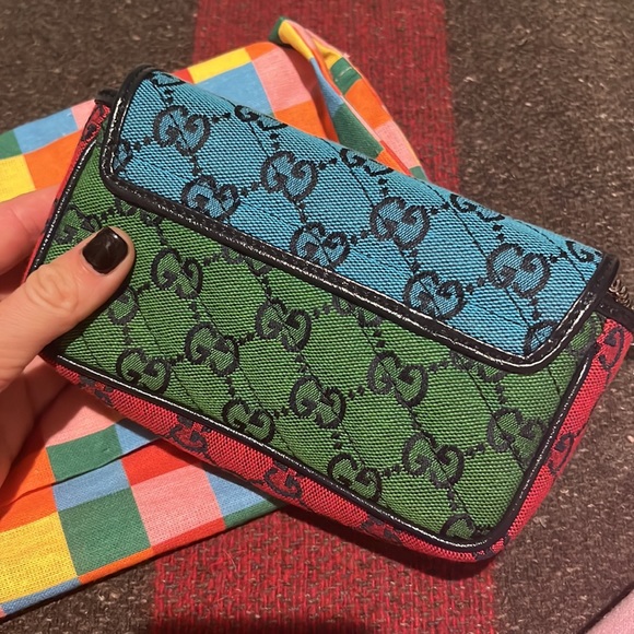 Newness alert - Gucci multicolor mini! - Picture 3 of 7